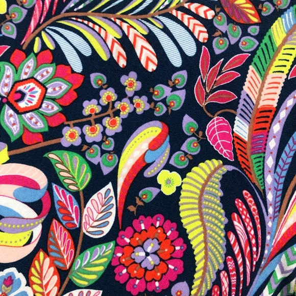 The Pioneer Woman Multicolor Floral Print Cropped Pants - Picture 4 of 7